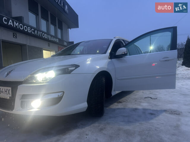Білий Рено Лагуна, об'ємом двигуна 1.5 л та пробігом 310 тис. км за 5500 $, фото 1 на Automoto.ua