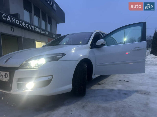 Білий Рено Лагуна, об'ємом двигуна 1.5 л та пробігом 310 тис. км за 6000 $, фото 1 на Automoto.ua