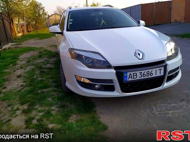 Белый Рено Лагуна, объемом двигателя 1.5 л и пробегом 390 тыс. км за 7100 $, фото 1 на Automoto.ua