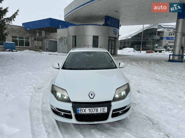 Белый Рено Лагуна, объемом двигателя 2 л и пробегом 275 тыс. км за 6200 $, фото 1 на Automoto.ua