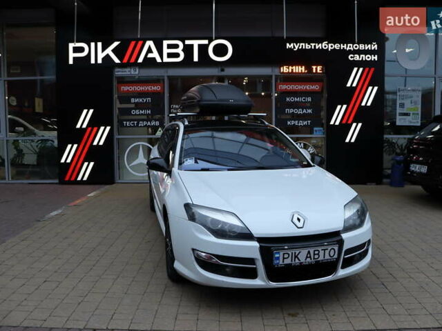 Белый Рено Лагуна, объемом двигателя 2 л и пробегом 247 тыс. км за 9900 $, фото 1 на Automoto.ua