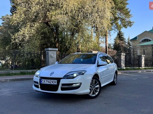 Белый Рено Лагуна, объемом двигателя 1.5 л и пробегом 258 тыс. км за 8000 $, фото 1 на Automoto.ua