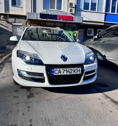 Белый Рено Лагуна, объемом двигателя 1.6 л и пробегом 250 тыс. км за 10000 $, фото 1 на Automoto.ua