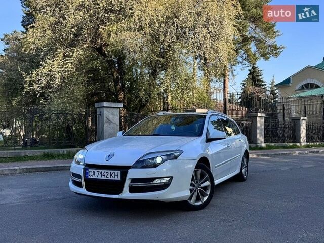 Белый Рено Лагуна, объемом двигателя 1.5 л и пробегом 250 тыс. км за 8500 $, фото 1 на Automoto.ua