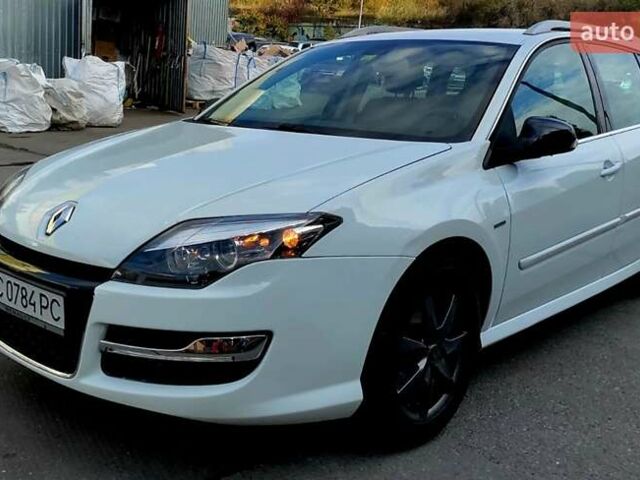 Белый Рено Лагуна, объемом двигателя 1.5 л и пробегом 250 тыс. км за 9600 $, фото 1 на Automoto.ua