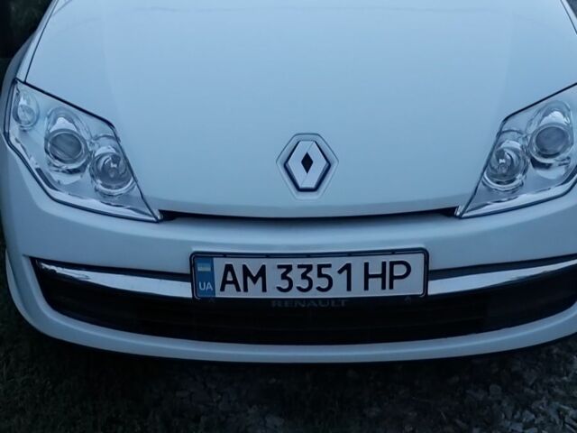 Белый Рено Лагуна, объемом двигателя 0 л и пробегом 348 тыс. км за 7200 $, фото 1 на Automoto.ua