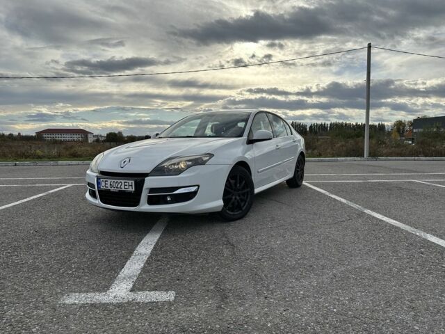 Рено Лагуна 2011 у Чернівцях на Automoto.ua Білий Рено Лагуна, об'ємом двигуна 2 л та пробігом 209 тис. км за 7700 $, фото 1 на Automoto.ua