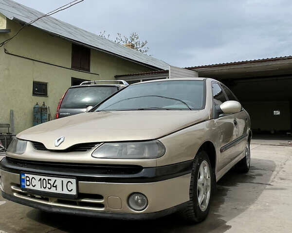 Бежевий Рено Лагуна, об'ємом двигуна 2 л та пробігом 279 тис. км за 2550 $, фото 1 на Automoto.ua