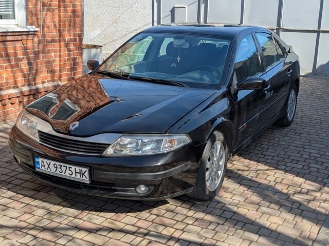 Черный Рено Лагуна, объемом двигателя 1.8 л и пробегом 314 тыс. км за 4200 $, фото 1 на Automoto.ua