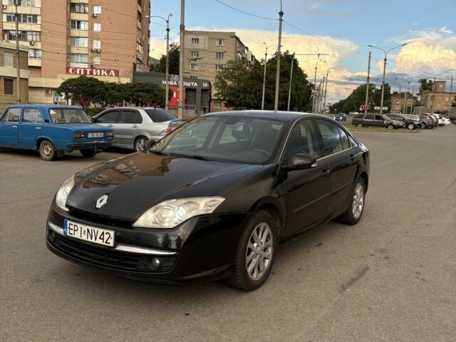 Черный Рено Лагуна, объемом двигателя 2 л и пробегом 322 тыс. км за 2850 $, фото 1 на Automoto.ua