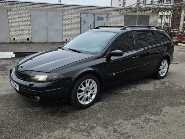 Черный Рено Лагуна, объемом двигателя 1.8 л и пробегом 252 тыс. км за 4000 $, фото 1 на Automoto.ua
