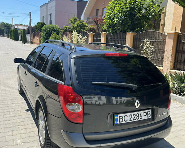 Черный Рено Лагуна, объемом двигателя 1.78 л и пробегом 208 тыс. км за 3550 $, фото 1 на Automoto.ua