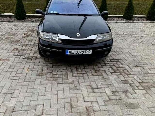 Черный Рено Лагуна, объемом двигателя 1.9 л и пробегом 395 тыс. км за 3500 $, фото 1 на Automoto.ua