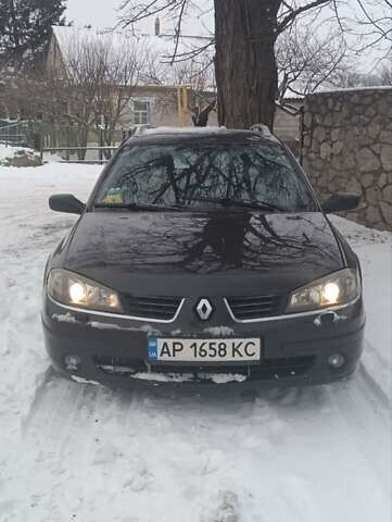 Черный Рено Лагуна, объемом двигателя 2.19 л и пробегом 300 тыс. км за 3500 $, фото 1 на Automoto.ua