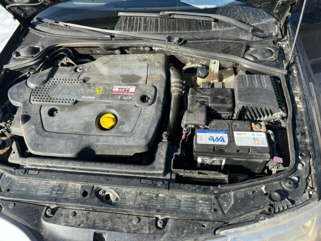 Черный Рено Лагуна, объемом двигателя 0 л и пробегом 356 тыс. км за 2300 $, фото 1 на Automoto.ua