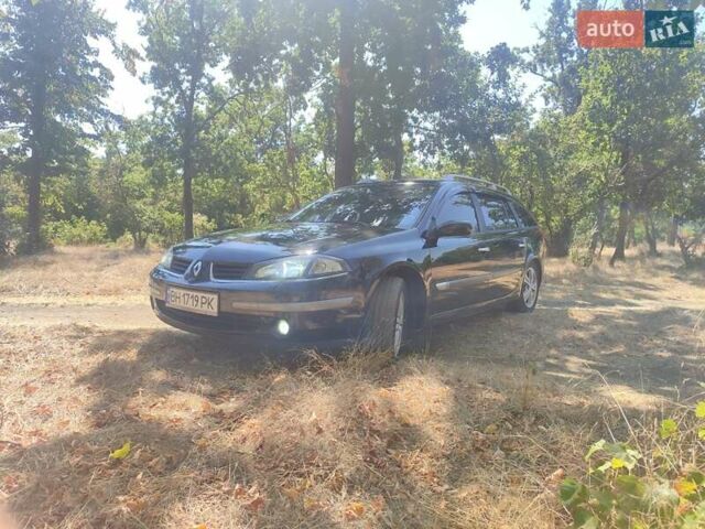 Черный Рено Лагуна, объемом двигателя 2 л и пробегом 285 тыс. км за 4800 $, фото 1 на Automoto.ua