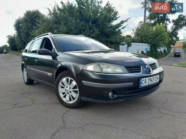 Черный Рено Лагуна, объемом двигателя 2 л и пробегом 311 тыс. км за 3800 $, фото 1 на Automoto.ua