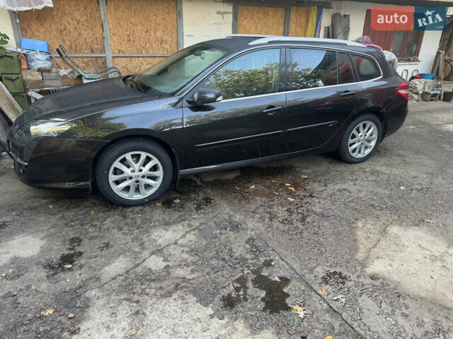 Черный Рено Лагуна, объемом двигателя 2 л и пробегом 235 тыс. км за 8000 $, фото 1 на Automoto.ua