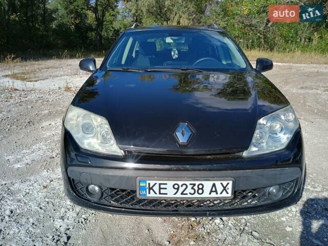 Черный Рено Лагуна, объемом двигателя 1.5 л и пробегом 274 тыс. км за 5600 $, фото 1 на Automoto.ua