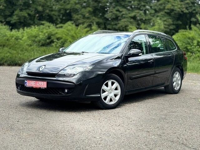 Черный Рено Лагуна, объемом двигателя 1.5 л и пробегом 155 тыс. км за 8600 $, фото 1 на Automoto.ua