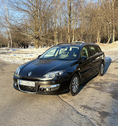 Черный Рено Лагуна, объемом двигателя 1.46 л и пробегом 282 тыс. км за 6500 $, фото 1 на Automoto.ua