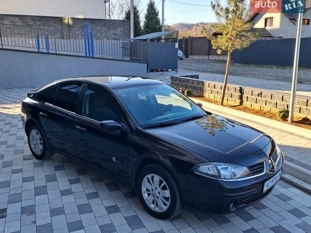 Черный Рено Лагуна, объемом двигателя 1.6 л и пробегом 99 тыс. км за 5300 $, фото 1 на Automoto.ua