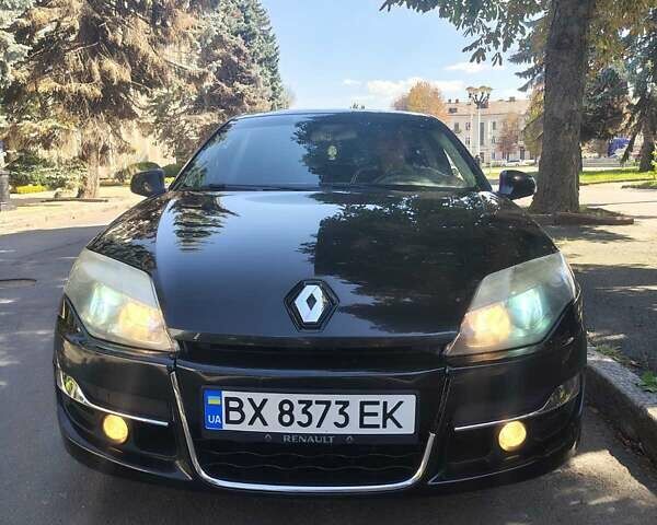 Черный Рено Лагуна, объемом двигателя 1.46 л и пробегом 223 тыс. км за 7500 $, фото 1 на Automoto.ua