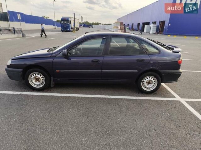 Фиолетовый Рено Лагуна, объемом двигателя 1.79 л и пробегом 320 тыс. км за 1500 $, фото 1 на Automoto.ua