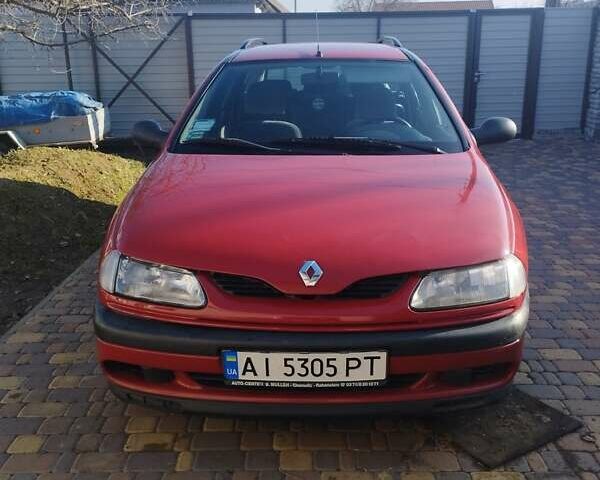 Красный Рено Лагуна, объемом двигателя 1.79 л и пробегом 276 тыс. км за 2600 $, фото 1 на Automoto.ua