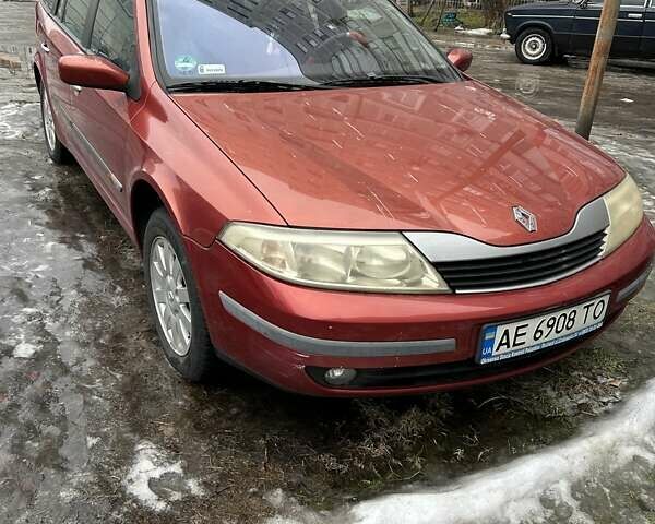 Красный Рено Лагуна, объемом двигателя 1.78 л и пробегом 231 тыс. км за 4300 $, фото 1 на Automoto.ua