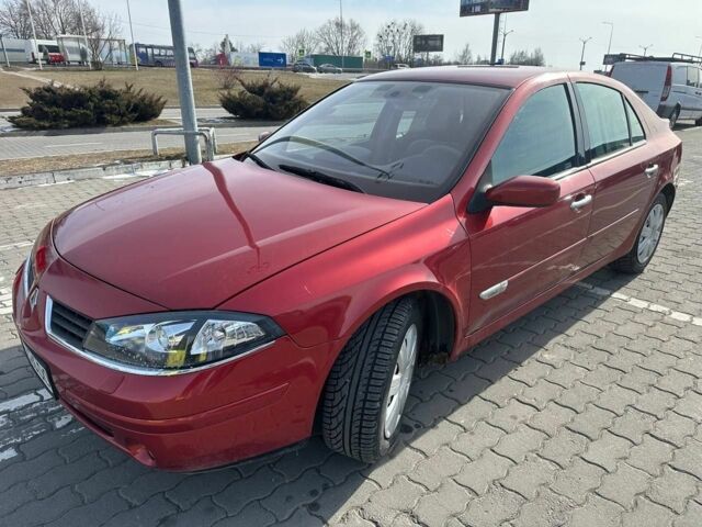 Красный Рено Лагуна, объемом двигателя 2.2 л и пробегом 220 тыс. км за 5500 $, фото 1 на Automoto.ua