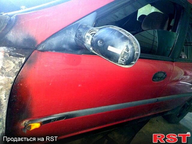 Рено Лагуна, об'ємом двигуна 1.8 л та пробігом 0 тис. км за 1000 $, фото 1 на Automoto.ua