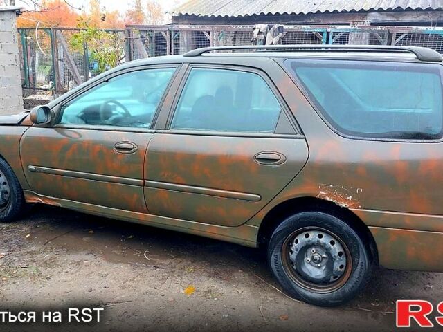 Рено Лагуна, объемом двигателя 1.9 л и пробегом 360 тыс. км за 1000 $, фото 1 на Automoto.ua
