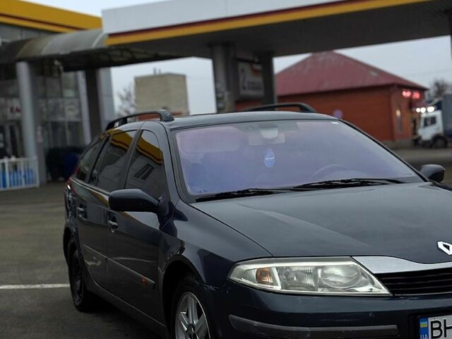 Рено Лагуна, объемом двигателя 1.9 л и пробегом 375 тыс. км за 2300 $, фото 1 на Automoto.ua