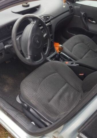 Рено Лагуна, об'ємом двигуна 1.9 л та пробігом 356 тис. км за 1300 $, фото 1 на Automoto.ua