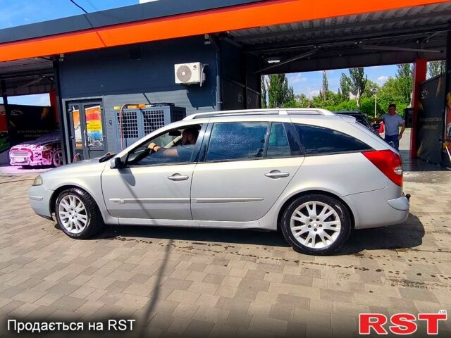 Рено Лагуна, об'ємом двигуна 2.2 л та пробігом 326 тис. км за 4500 $, фото 1 на Automoto.ua