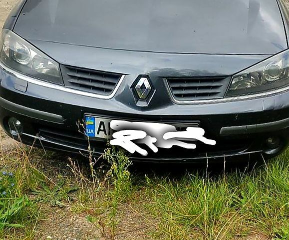 Рено Лагуна, объемом двигателя 2.2 л и пробегом 349 тыс. км за 4000 $, фото 1 на Automoto.ua