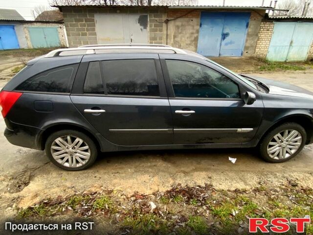 Рено Лагуна, объемом двигателя 2.2 л и пробегом 349 тыс. км за 3600 $, фото 1 на Automoto.ua