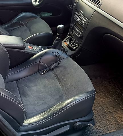 Рено Лагуна, об'ємом двигуна 2 л та пробігом 265 тис. км за 4800 $, фото 1 на Automoto.ua