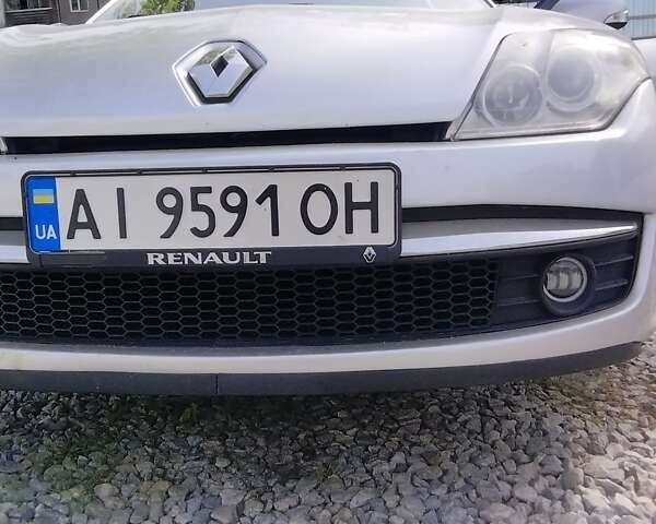 Рено Лагуна, объемом двигателя 2 л и пробегом 220 тыс. км за 7550 $, фото 1 на Automoto.ua