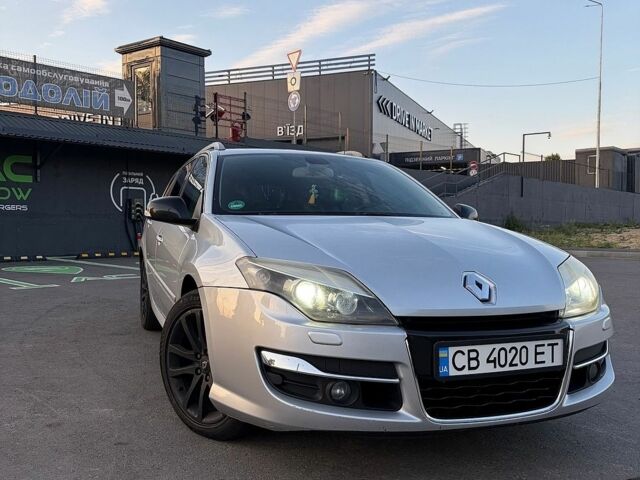 Рено Лагуна, об'ємом двигуна 2 л та пробігом 332 тис. км за 8500 $, фото 1 на Automoto.ua