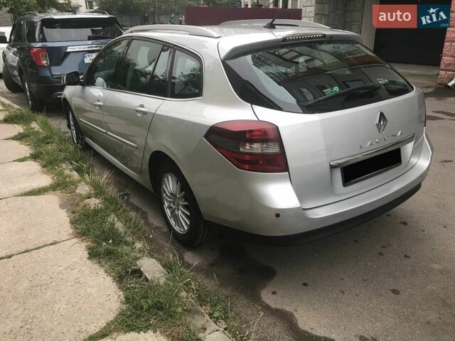 Рено Лагуна, объемом двигателя 1.5 л и пробегом 265 тыс. км за 7200 $, фото 1 на Automoto.ua