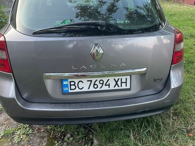 Рено Лагуна, объемом двигателя 0 л и пробегом 300 тыс. км за 6800 $, фото 1 на Automoto.ua