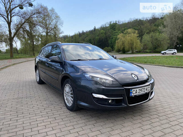 Рено Лагуна, объемом двигателя 1.46 л и пробегом 240 тыс. км за 8000 $, фото 1 на Automoto.ua