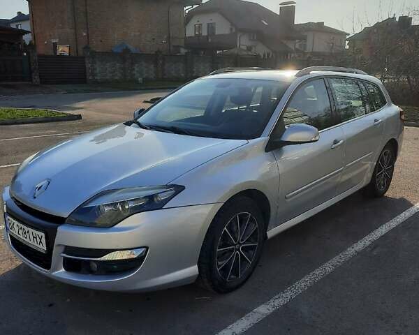 Рено Лагуна, объемом двигателя 2 л и пробегом 240 тыс. км за 8500 $, фото 1 на Automoto.ua