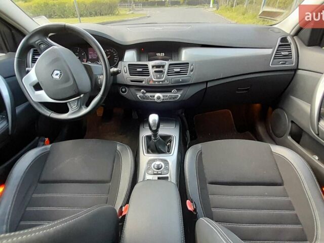 Рено Лагуна, объемом двигателя 1.5 л и пробегом 150 тыс. км за 9000 $, фото 1 на Automoto.ua