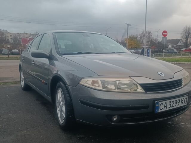 Серый Рено Лагуна, объемом двигателя 1.9 л и пробегом 357 тыс. км за 3300 $, фото 1 на Automoto.ua