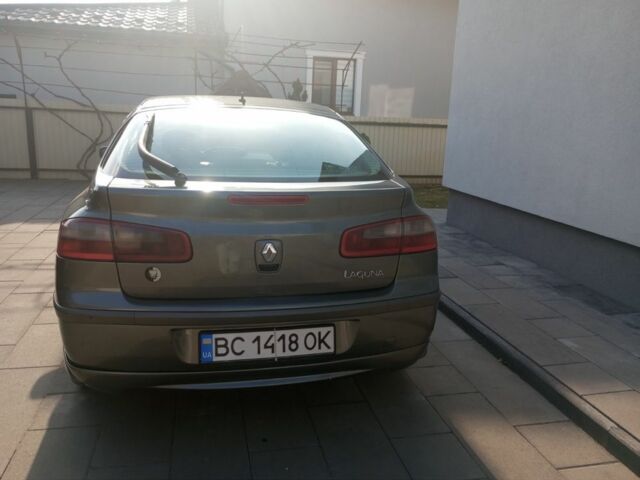 Сірий Рено Лагуна, об'ємом двигуна 2.2 л та пробігом 3 тис. км за 4400 $, фото 1 на Automoto.ua