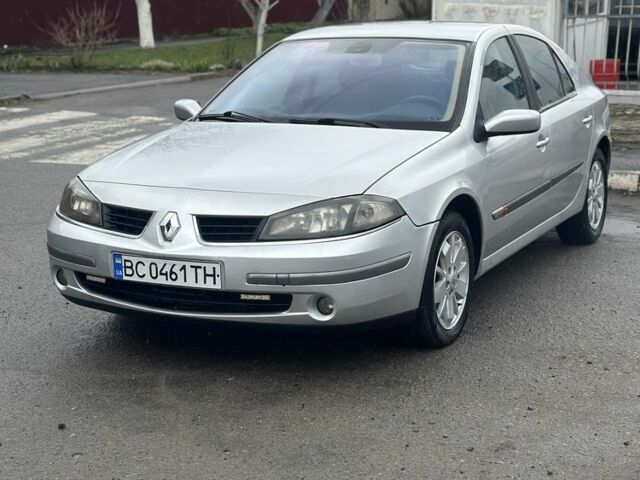 Сірий Рено Лагуна, об'ємом двигуна 2 л та пробігом 380 тис. км за 2500 $, фото 1 на Automoto.ua