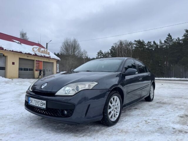 Сірий Рено Лагуна, об'ємом двигуна 1.5 л та пробігом 390 тис. км за 4650 $, фото 1 на Automoto.ua